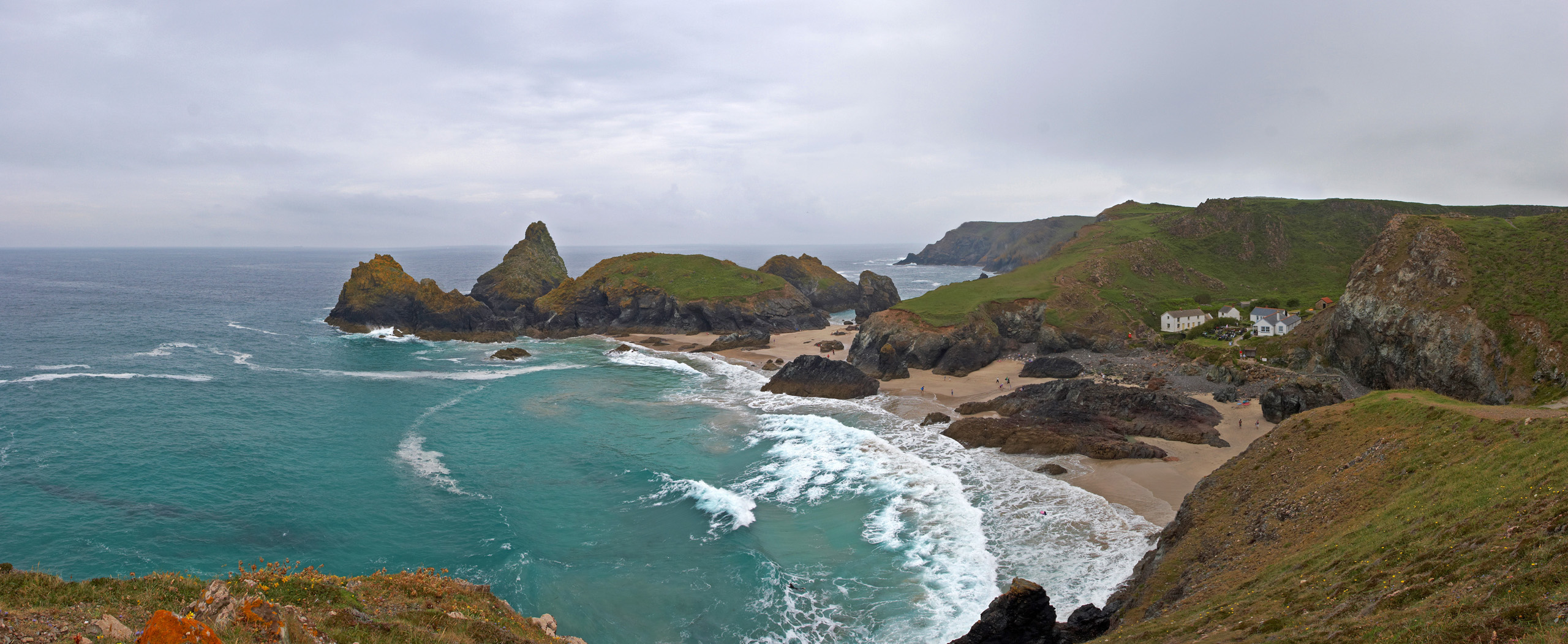 Kynance Cove panorama from the cliffs