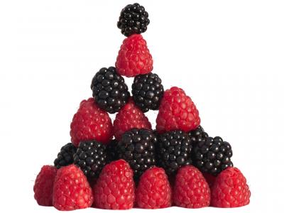 Blackberry Raspberry Pyramid Stack
