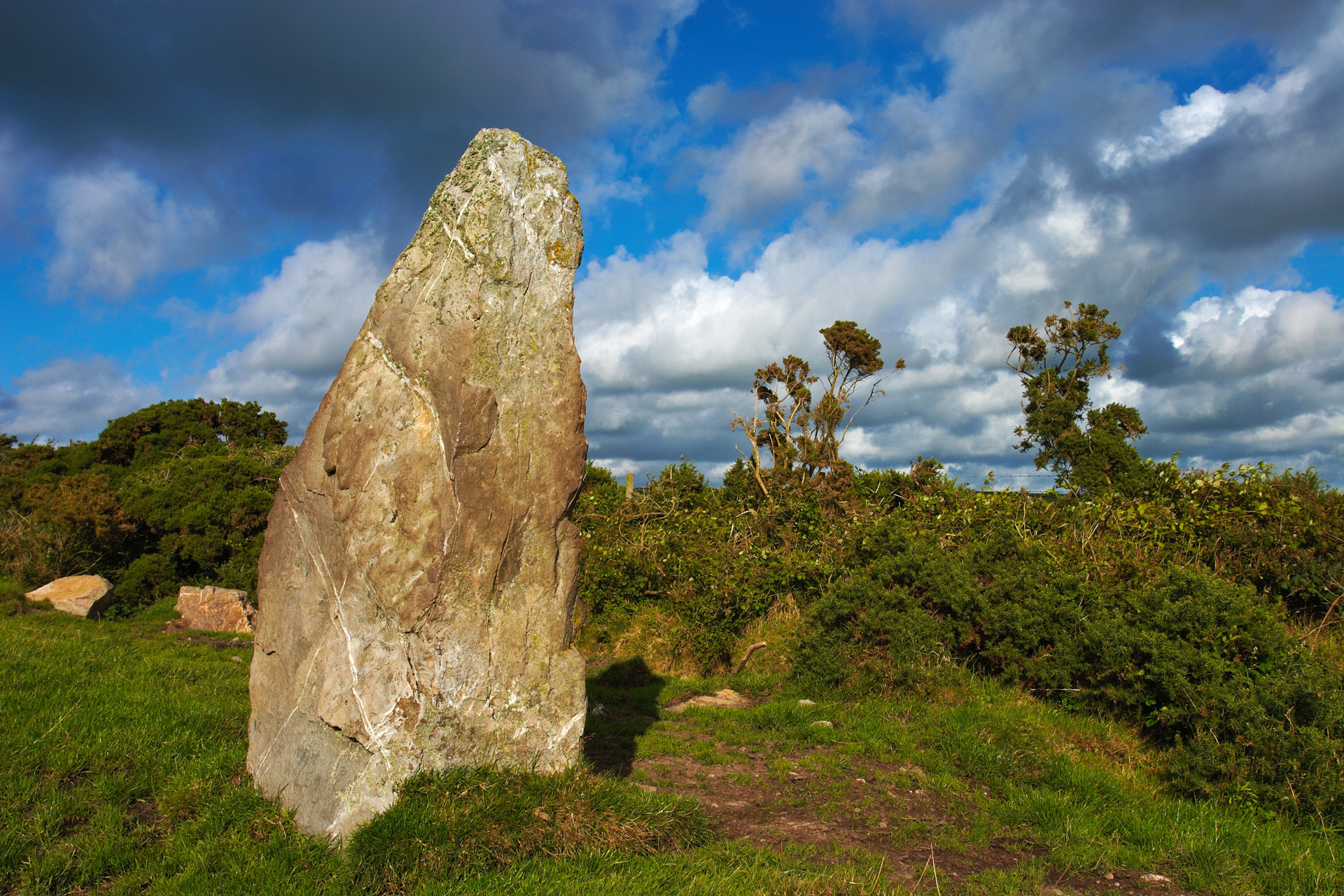 Nine Maidens Megalith, Fifth Of Nine