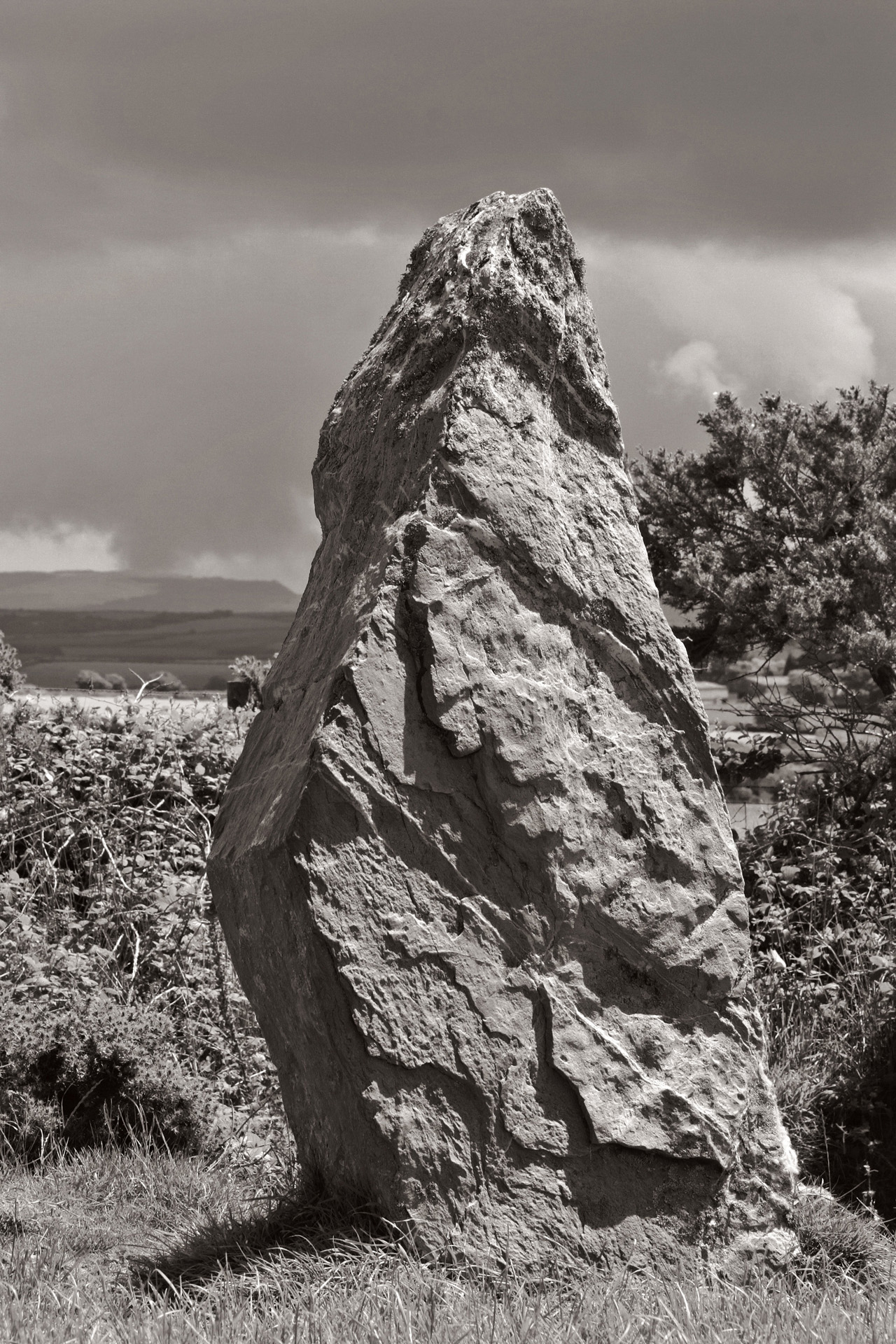 Nine Maidens Standing Stone, Fifth of Nine