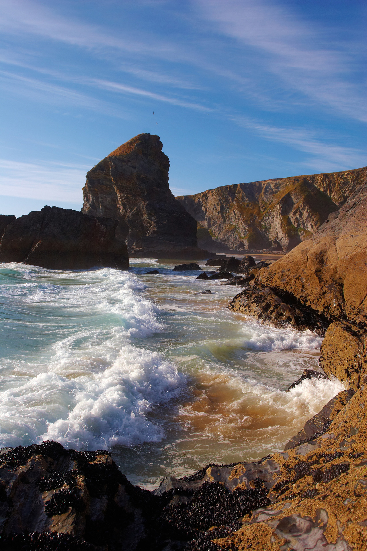 Bedruthan Breakers - waves breaking on the Bedruthan shoreline
